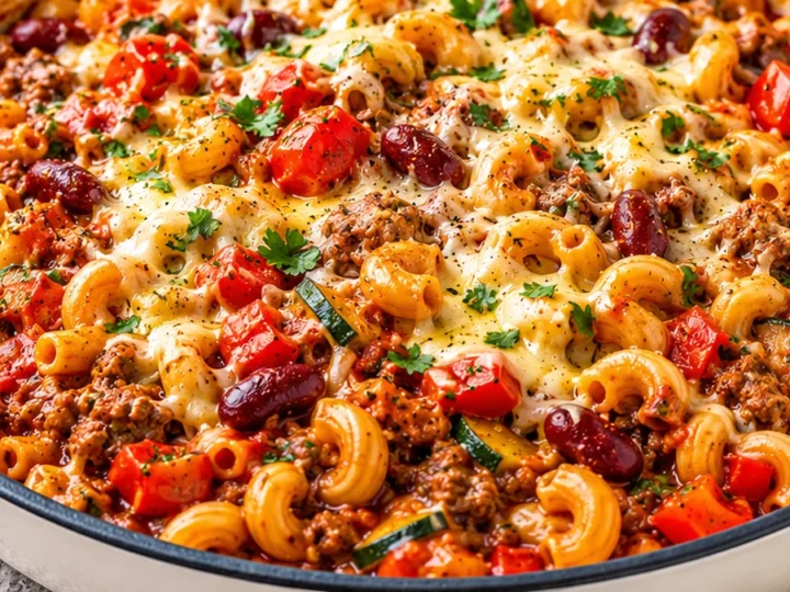 One-Pot Cajun Beef Pasta: Dinner Done Fast!