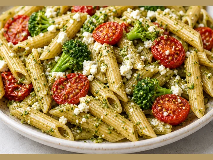 Zesty Lemon Pesto Penne – Ready in 20 Mins