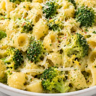 Quick & Cheesy Broccoli Pasta - Broccoli pasta: whip up this cheesy delight in under 30 minutes. Perfect for busy nights, everyone will love this vibrant dish!