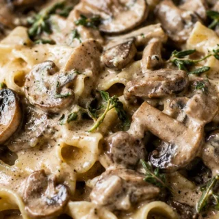 Creamy Mushroom Stroganoff: Pure Comfort! Mushroom Stroganoff: master this rich and creamy Herby Buttered version in under 40 minutes. Perfect for a comforting
