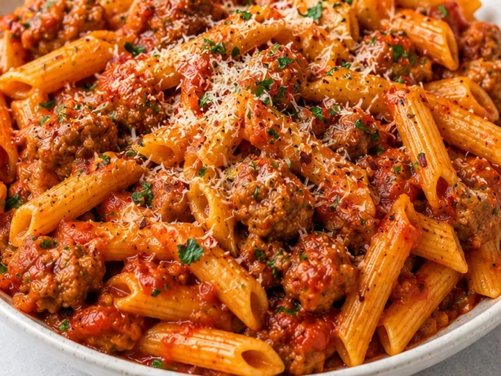 Garlic Penne with Spicy Sausage