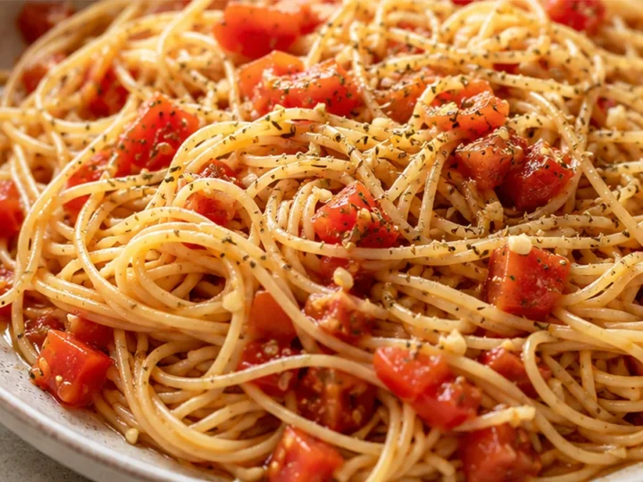 Speedy Angel Hair Pomodoro: 15-Min Dinner!