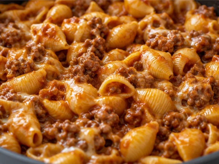 Cheeseburger Pasta in 15 Minutes