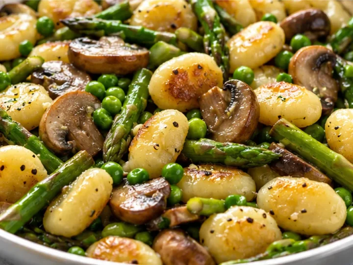 Spring Veggie Gnocchi: Easy & Delicious!