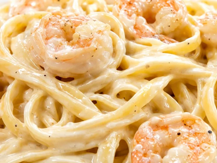 Creamy Shrimp Alfredo