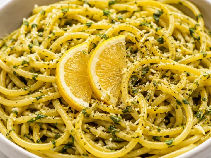 Vibrant Lemon Basil Butter Pasta: Sunshine in a Bowl!