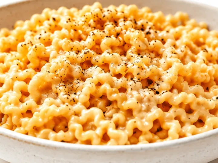 Easy Garlic Miso Pasta Recipe