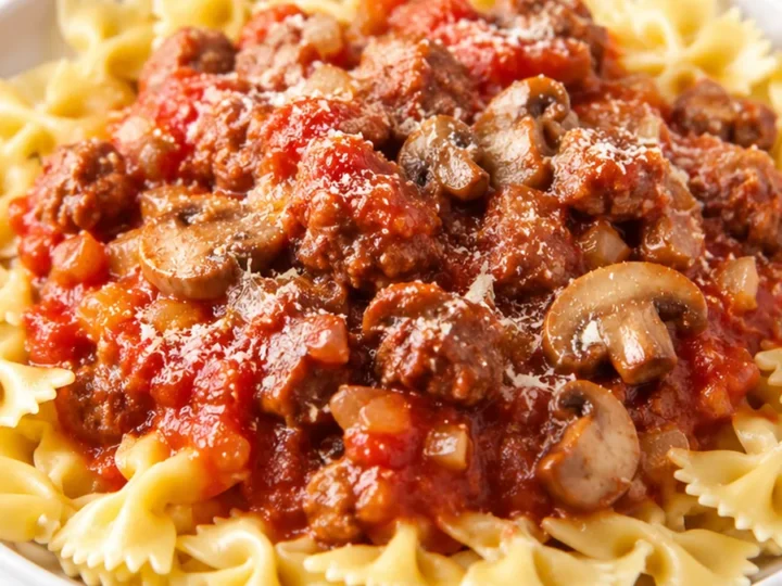 5-Ingredient Sausage Pasta Sauce: Dinner Done in 30 Min!