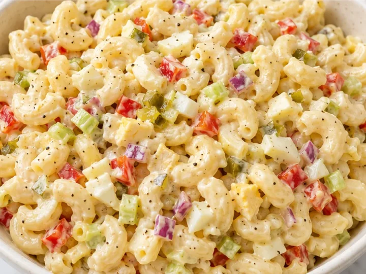Refreshing Macaroni Salad for Sunny Days!